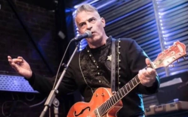 Έφυγε από τη ζωή ο γνωστός «ροκάς» της Θεσσαλονίκης Αλέξανδρος Πέρρος