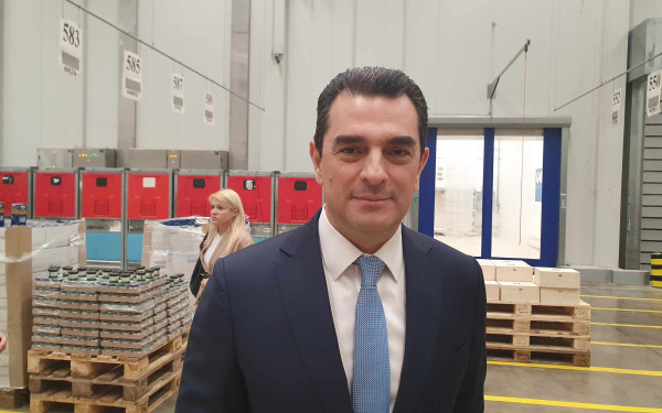 Κ. Σκρέκας: Το αρνί στο «καλάθι του Πάσχα» πωλείται 10 ευρώ