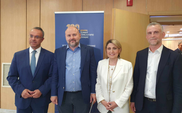 Το ΤΕΕ Roadshow έκανε στάση στη Θεσσαλονίκη και γιόρτασε τα 100 χρόνια του (βίντεο)