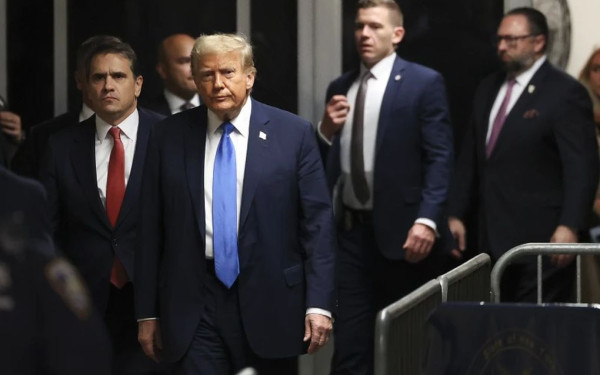 «Καταπέλτης» ο εισαγγελέας για τον Τραμπ: Εξαπάτησε τους ψηφοφόρους πριν τις εκλογές του 2016