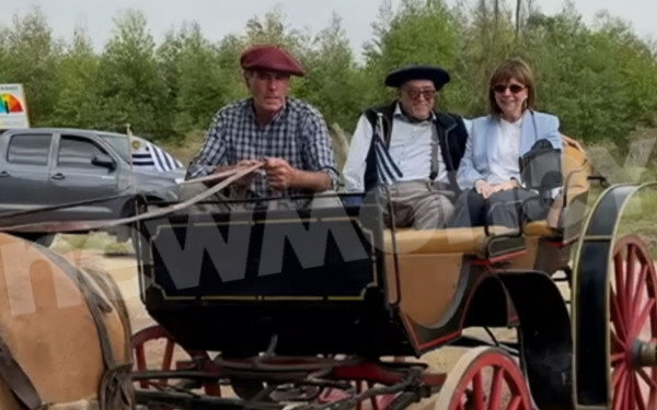 Στην Ουρουγουάη η Σακελλαροπούλου με τον καπετάν Παναγιώτη Τσάκο (βίντεο, φωτ.)