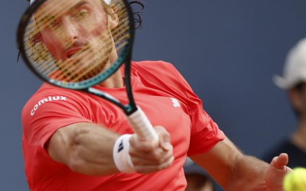 Τένις: Ο Ρουντ πήρε τη ρεβάνς από τον Τσιτσιπά στη Βαρκελώνη (βίντεο)