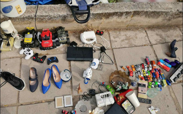 Θεσσαλονίκη: Κατασχέθηκαν 1.986 «μαϊμού» προϊόντα - Δέκα συλλήψεις σε μια εβδομάδα (φωτ.)