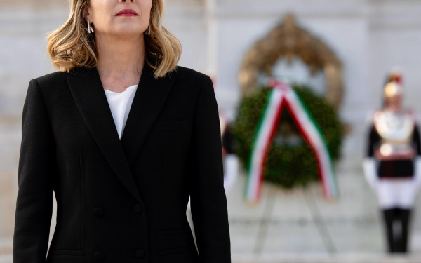 «Η πτώση του φασισμού έθεσε τις βάσεις για την επιστροφή της δημοκρατίας», είπε η Μελόνι