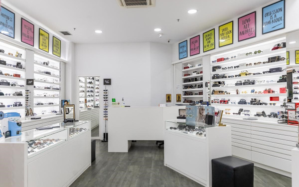 Anastasiadis Optica Stores: Η προσιτή πολυτέλεια στα οπτικά