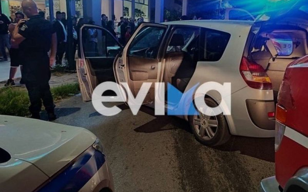 Εύβοια: Τροχαίο με τέσσερις τραυματίες - Μεταφέρθηκαν στο νοσοκομείο (φωτ.)