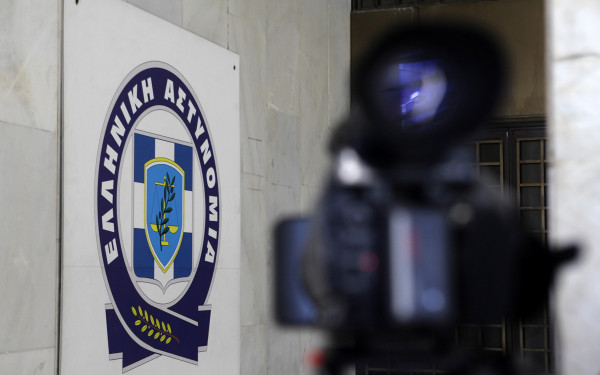 Στη ΓΑΔΑ κρατείται ο βουλευτής Κ. Φλώρος