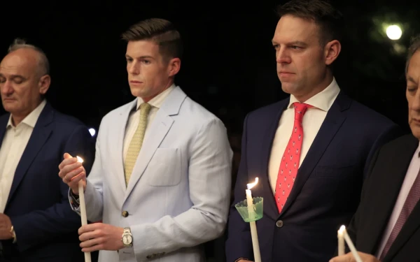 Στην Κέρκυρα γιόρτασε την Ανάσταση ο Στέφανος Κασσελάκης