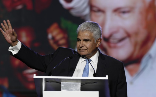 Παναμάς: Ο Χοσέ Ραούλ Μουλίνο επόμενος πρόεδρος