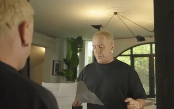 O Μαζωνάκης μαθαίνει Γερμανικά για τους... Rammstein - Δείτε το επικό βίντεο