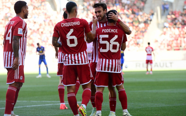 Super League: Τεσσάρα ο Ολυμπιακός πριν το ραντεβού με την Άστον Βίλα