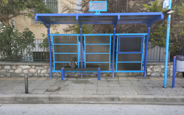 Λαγκαδάς: Ολοκληρώθηκε η τοποθέτηση 14 νέων στεγάστρων σε στάσεις του ΟΑΣΘ