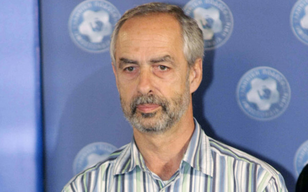 Πέθανε ο δημοσιογράφος Στράτος Σεφτελής