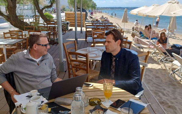 Πρωινός καφές με τον νέο δήμαρχο Θερμαϊκού Θεόδωρο Τζέκο (βίντεο)