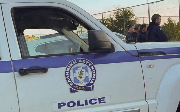 Διαιτητής έφαγε πολύ ξύλο στη Λάρισα - Δείτε βίντεο