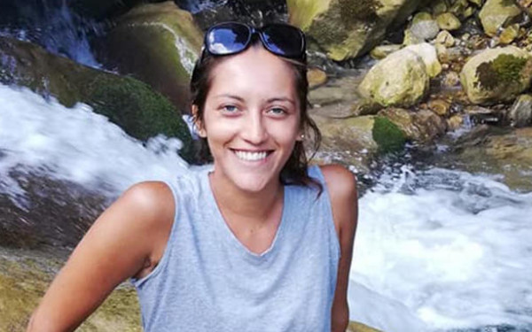 Θλίψη στο μνημόσυνο της Κυριακής Γρίβα: «Να τιμωρηθούν οι υπεύθυνοι» ζητά ο πατέρας