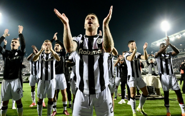 ΠΑΟΚ: Ο Βιεϊρίνια θα φορά και τη νέα σεζόν τα ασπρόμαυρα