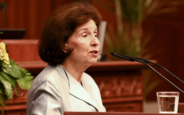 Βόρεια Μακεδονία: Το μεγαλύτερο αλβανικό κόμμα στη χώρα κατηγορεί τη νέα πρόεδρο για παραβίαση Συντάγματος