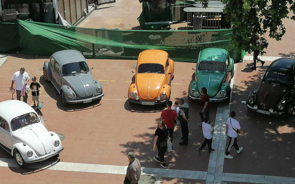 88η ΔΕΘ: Παρέλαση σκαραβαίων στους δρόμους της Θεσσαλονίκης