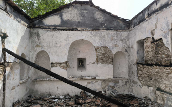 Χαλκιδική: Εμπρησμός ιστορικού ιερού ναού στα Βράσταμα