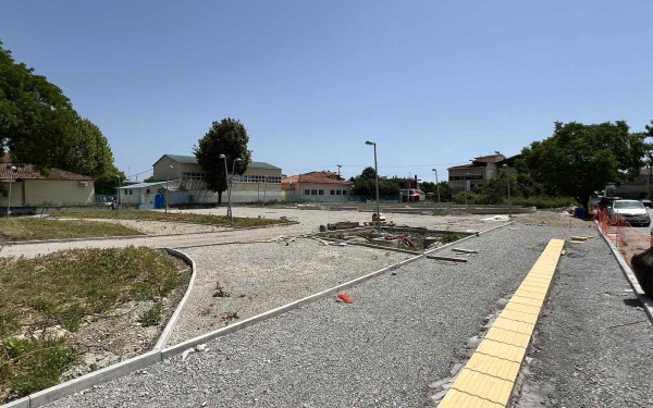 Δήμος Κατερίνης: Σε εξέλιξη η ανάπλαση 17 πλατειών & κοινόχρηστων χώρων (φωτ.)