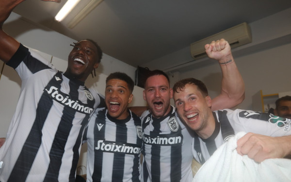 ΠΑΟΚ: Μετέτρεψαν σε… Τούμπα τα αποδυτήρια στο «Κλεάνθης Βικελίδης» οι πρωταθλητές (φωτ.)