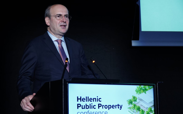 Κ. Χατζηδάκης: Δημιουργείται ψηφιακή πλατφόρμα για την παραχώρηση των κατεχόμενων ακινήτων του Δημοσίου