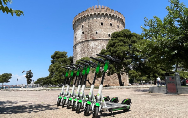 Θεσσαλονίκη: Η Lime επιστρέφει από σήμερα με τα ηλεκτρικά της πατίνια
