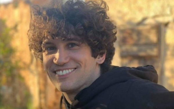 Ορέστης Χαλκιάς: Ο πρωταγωνιστής του «Maestro» αποθεώνει τον ΠΑΟΚ (φωτ.)