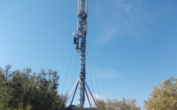 Θεσσαλονίκη: Παύει προσωρινά τη λειτουργία του σταθμός κεραιών κινητής τηλεφωνίας στα Πεύκα - Ο λόγος