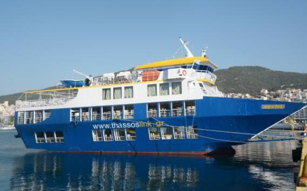 Καβάλα: Πλοίο προσέκρουσε στην προβλήτα του λιμανιού