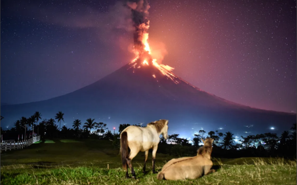 Φιλιππίνες: Τουλάχιστον 2.800 άνθρωποι εγκατέλειψαν τις εστίες τους μετά την έκρηξη ηφαιστείου