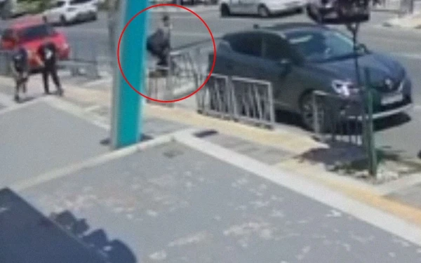 Θεσσαλονίκη: Βίντεο ντοκουμέντο από την παράσυρση της μάνας και του βρέφους