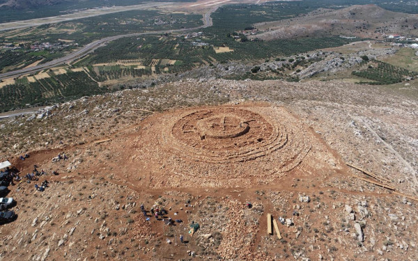Χανιά: Σε αναζήτηση άλλης τοποθεσίας για το αεροναυτικό ραντάρ στο Καστέλι μετά την ανακάλυψη αρχαιολογικού ευρήματος