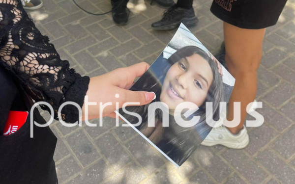 Δολοφονία 11χρονης: Επεισόδια έξω από το Δικαστικό Μέγαρο Πύργου κατά τη μεταφορά του δράστη στον εισαγγελέα