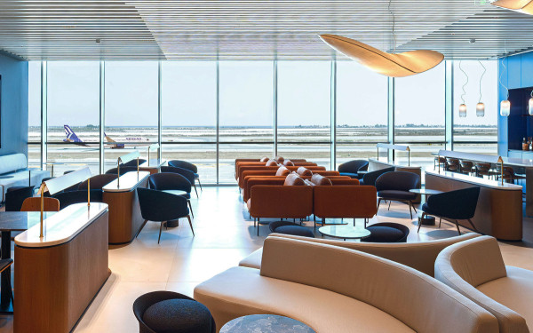 AEGEAN: Σε λειτουργία από σήμερα το Βusiness Lounge στο  αεροδρόμιο της Λάρνακας
