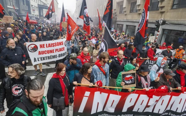 Βρυξέλλες: Χιλιάδες διαδηλωτές στους δρόμους κατά της ακροδεξιάς