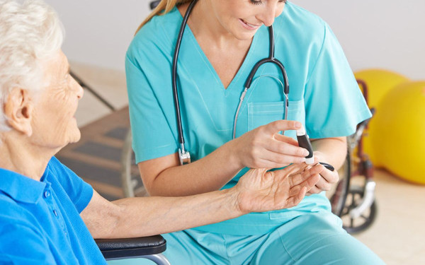 Δωρεάν μετρήσεις σακχάρου και ενημέρωση για το διαβήτη από τις κοινωνικές υπηρεσίες του δήμου Νεάπολης-Συκεών