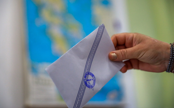 Metron Analysis: Κυριαρχία Μητσοτάκη, μεγάλη άνοδος ΠΑΣΟΚ (βίντεο)