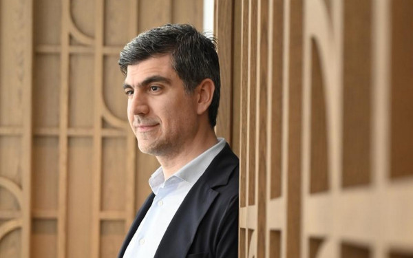 Θ. Γλαβίνας: «Η πλειοψηφία της κοινωνίας έχει στραφεί εναντίον της Νέας Δημοκρατίας»