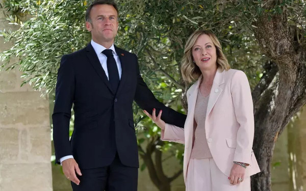 Μελόνι για Μακρόν: «Αναγνώριση της Παλαιστίνης χωρίς να υπάρχει κράτος, μπορεί να λειτουργήσει αρνητικά για την επίτευξη του στόχου»