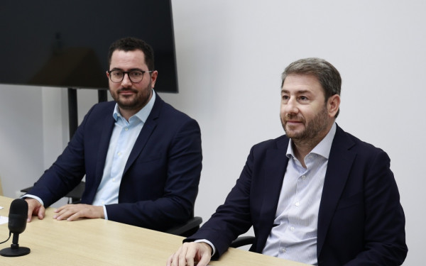 Τα μυστικά της σταυροδοσίας, οι εντός έδρας ήττες της Πατουλίδου και του Εξαδάκτυλου και η πανωλεθρία του Ανδρουλάκη.  Γράφει ο Μποξέρ*