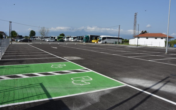 Δήμος Κατερίνης: Οι τιμές που ισχύουν στο νέο δημοτικό πάρκινγκ της Παραλίας