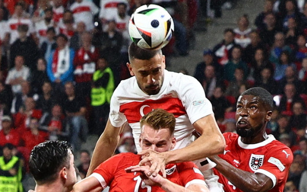 Στοίχημα: Αμφίσκορο στο 2.15 στο Ολλανδία - Αγγλία, αξία με «Χ» στο 3.10 στο Ουρουγουάη - Κολομβία