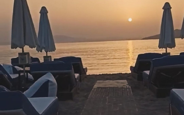 Φανή Χαλκιά για τη βόμβα στο beach bar του συζύγου της: Προσπάθησαν να μας τινάξουν στον αέρα