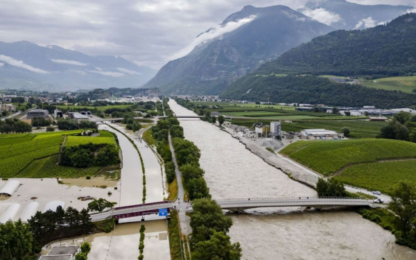 Ελβετία: Ακόμη τέσσερις αγνοούμενοι μετά την κακοκαιρία του Σαββατοκύριακου