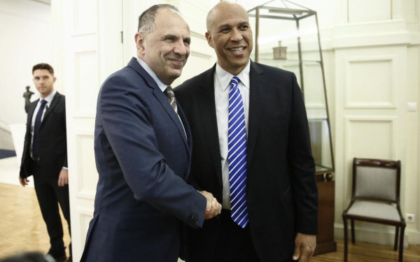 Συζήτηση Γεραπετρίτη-Μπούκερ με 4 θεματικές στο επίκεντρο