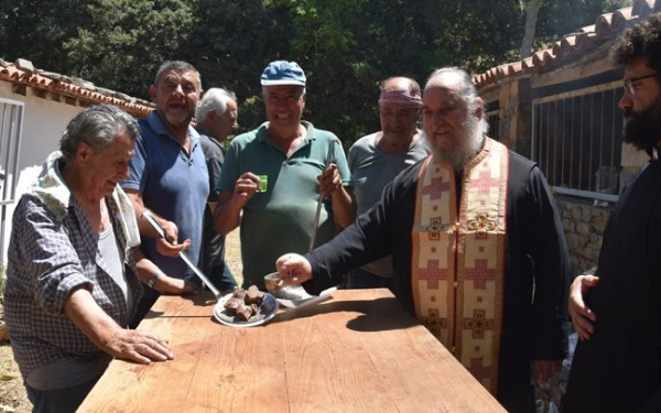 Το συγκινητικό πανηγύρι των αγίων Αναργύρων στην Ίμβρο (φωτ.)