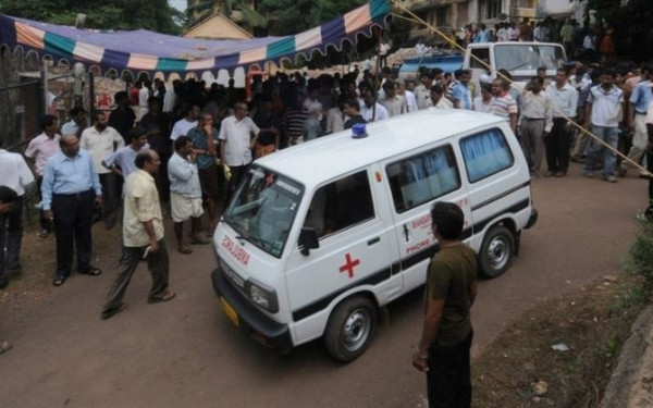 Ινδία: Τραγωδία με τουλάχιστον 8 νεκρούς και 26 τραυματίες εξαιτίας πτώσης λεωφορείου σε ρέμα