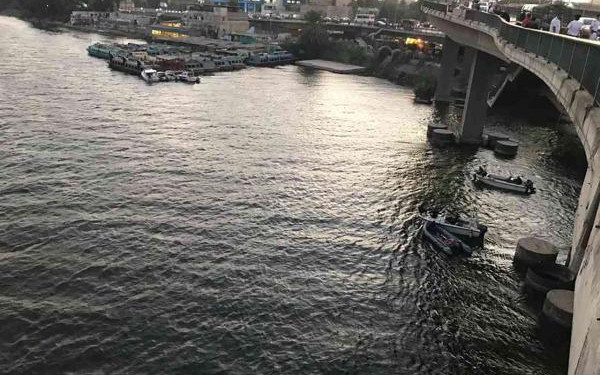 Αίγυπτος: Τρεις νεκροί όταν αυτοκίνητο που επέστρεφε από μια γαμήλια γιορτή έπεσε στον Νείλο